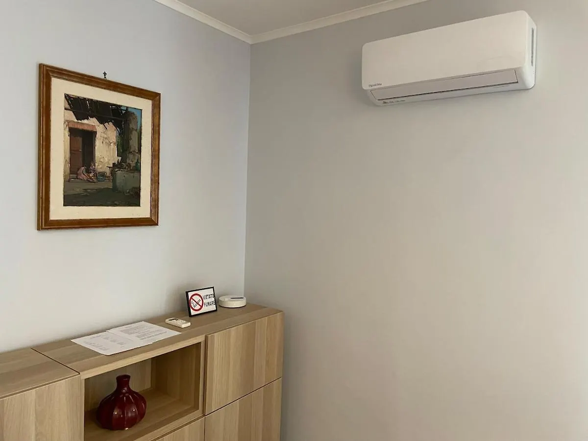 Life Home - New Apartment Eur Torrino Rome