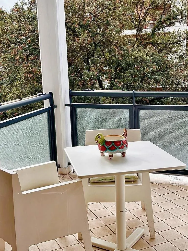 Life Home - New Apartment Eur Torrino Rome