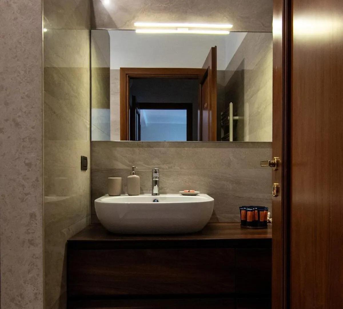 Life Home - New Apartment Eur Torrino Rome 0*,  Italy