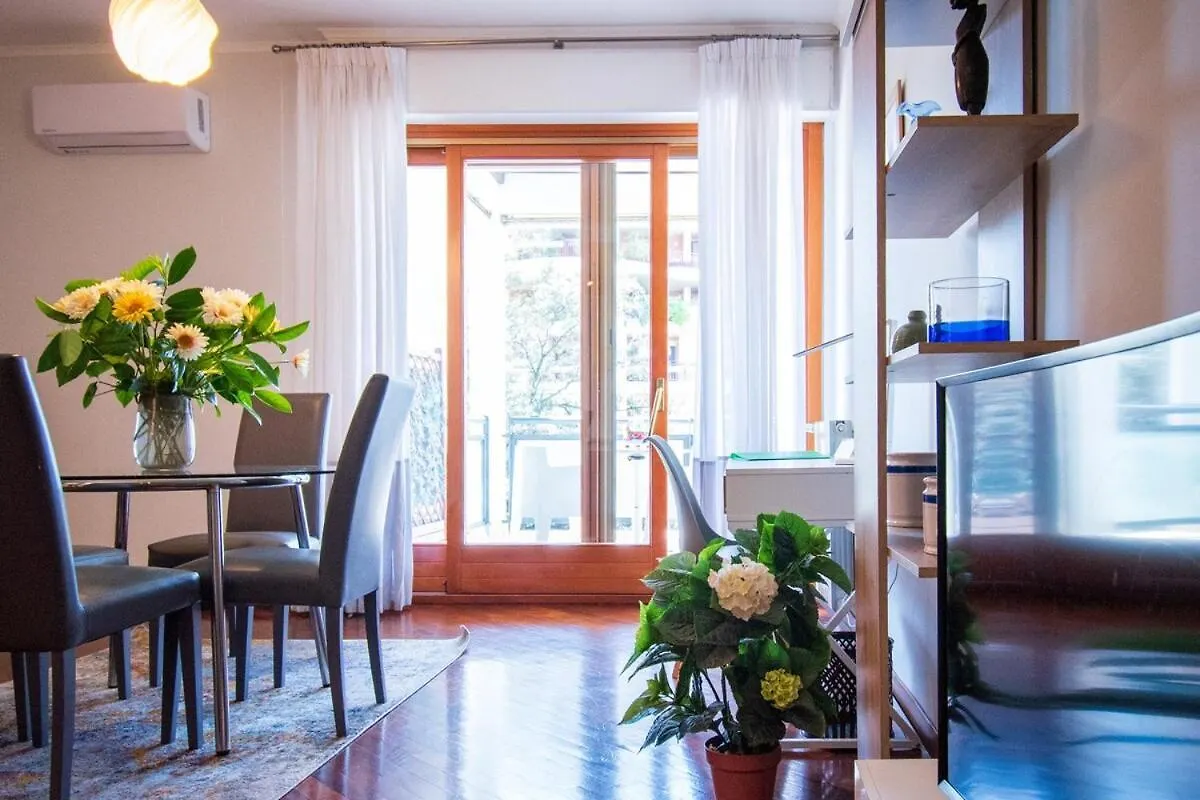 Life Home - New Apartment Eur Torrino Rome
